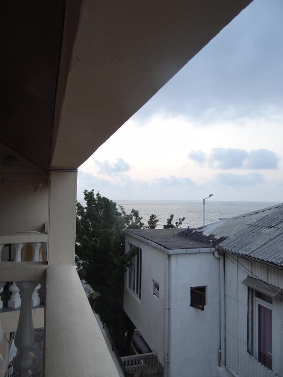 Festina Lente Otel Kobuleti Dış mekan fotoğraf