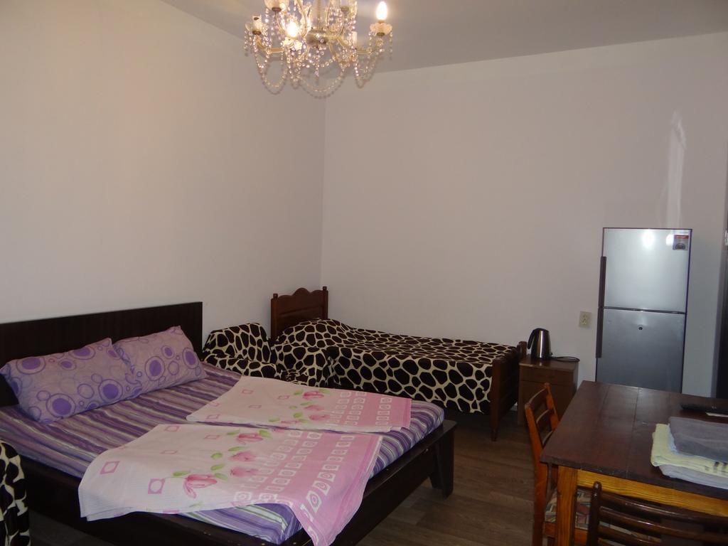 Festina Lente Otel Kobuleti Dış mekan fotoğraf