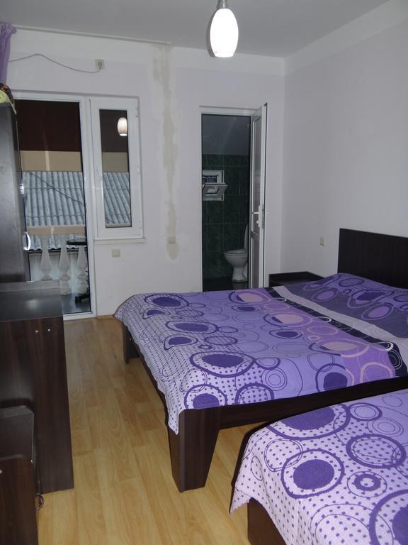Festina Lente Otel Kobuleti Dış mekan fotoğraf