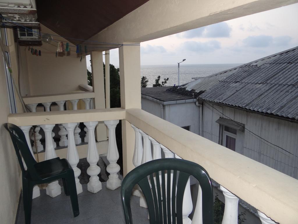 Festina Lente Otel Kobuleti Dış mekan fotoğraf