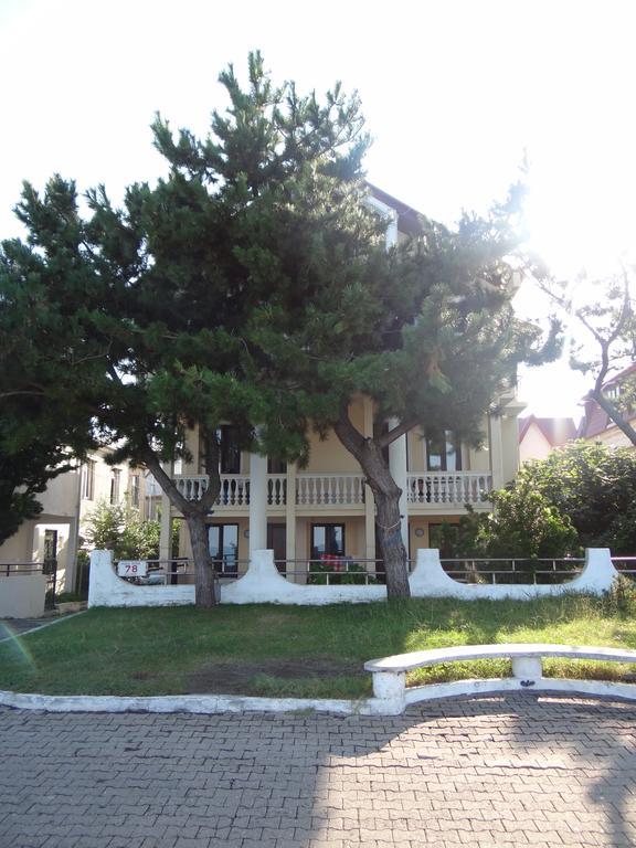 Festina Lente Otel Kobuleti Dış mekan fotoğraf