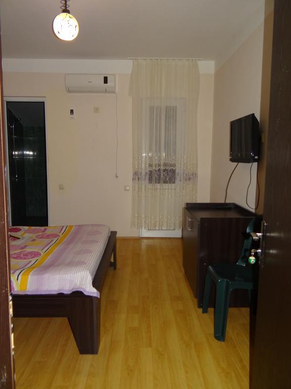 Festina Lente Otel Kobuleti Dış mekan fotoğraf
