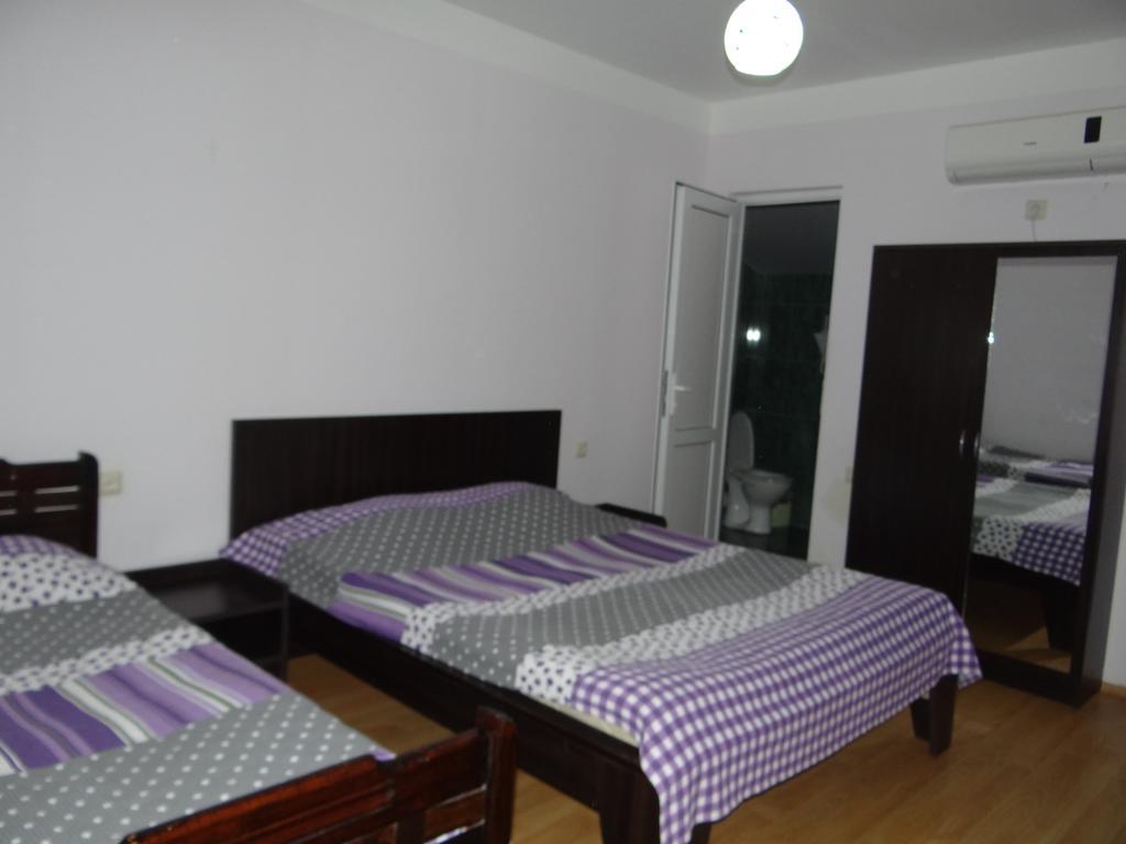 Festina Lente Otel Kobuleti Dış mekan fotoğraf