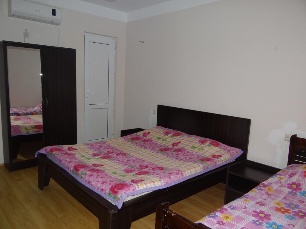 Festina Lente Otel Kobuleti Dış mekan fotoğraf