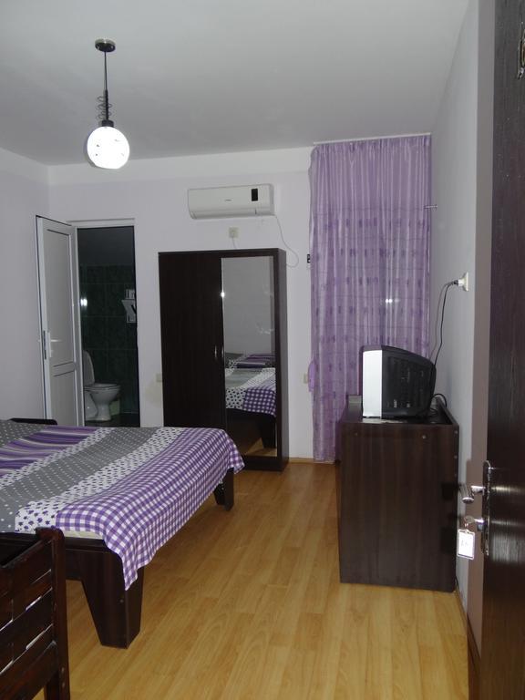 Festina Lente Otel Kobuleti Dış mekan fotoğraf