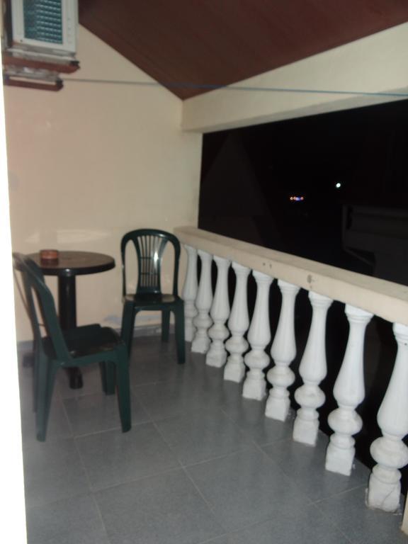 Festina Lente Otel Kobuleti Dış mekan fotoğraf